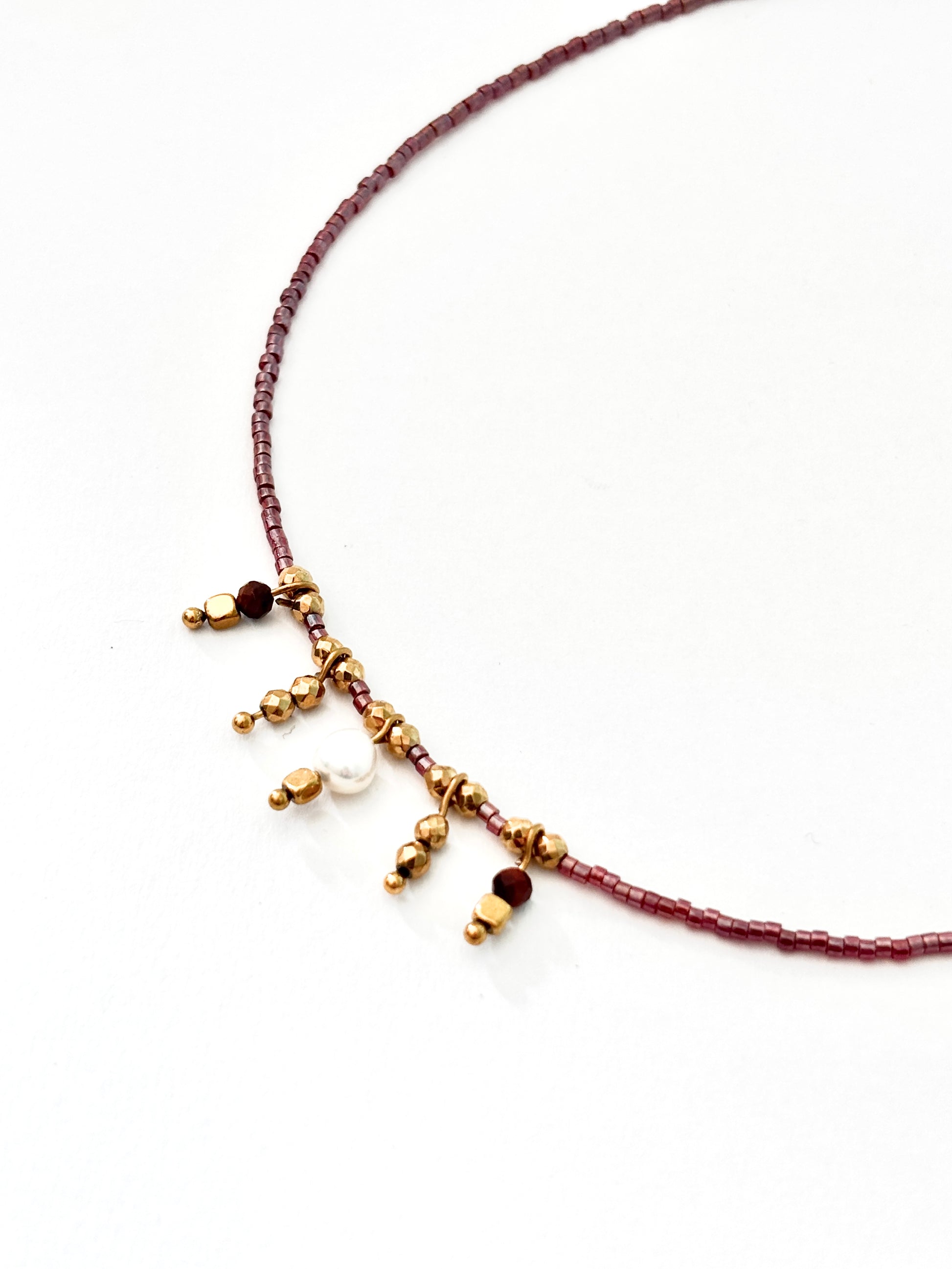 Collier Eden cranberry