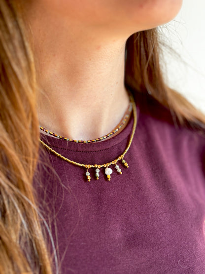 Collier Eden vert porté