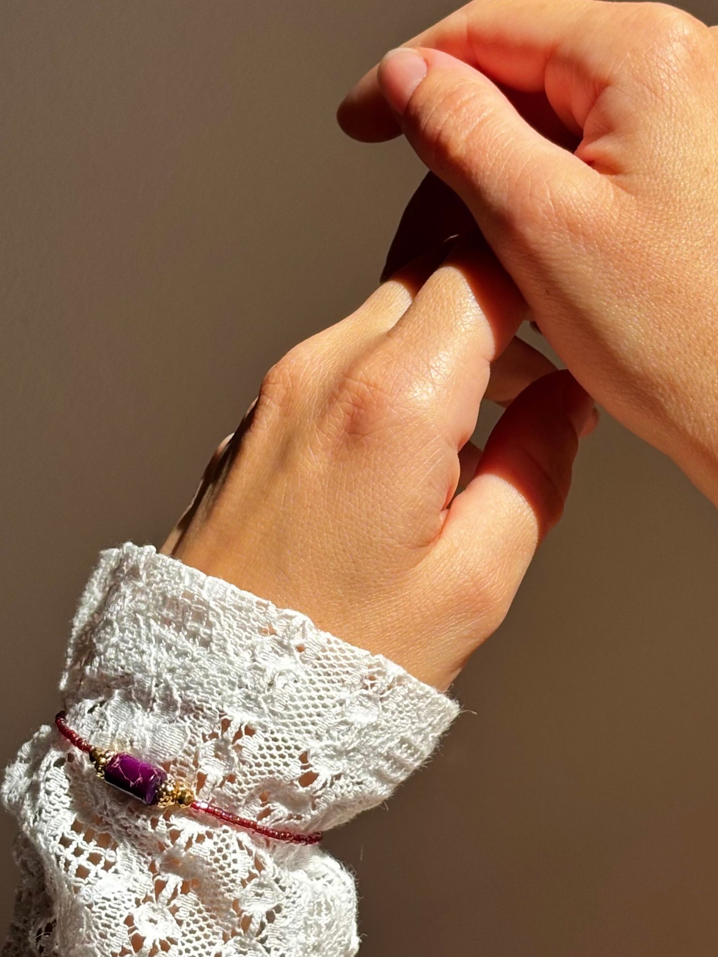 Bracelet Nova violet porté