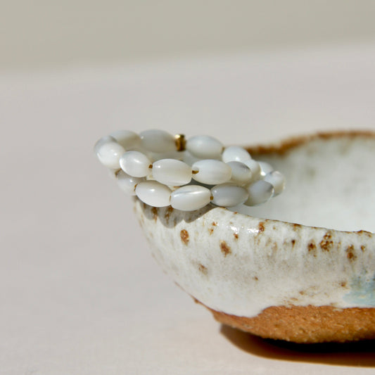 Bague Dune, perles naturelles Nacre