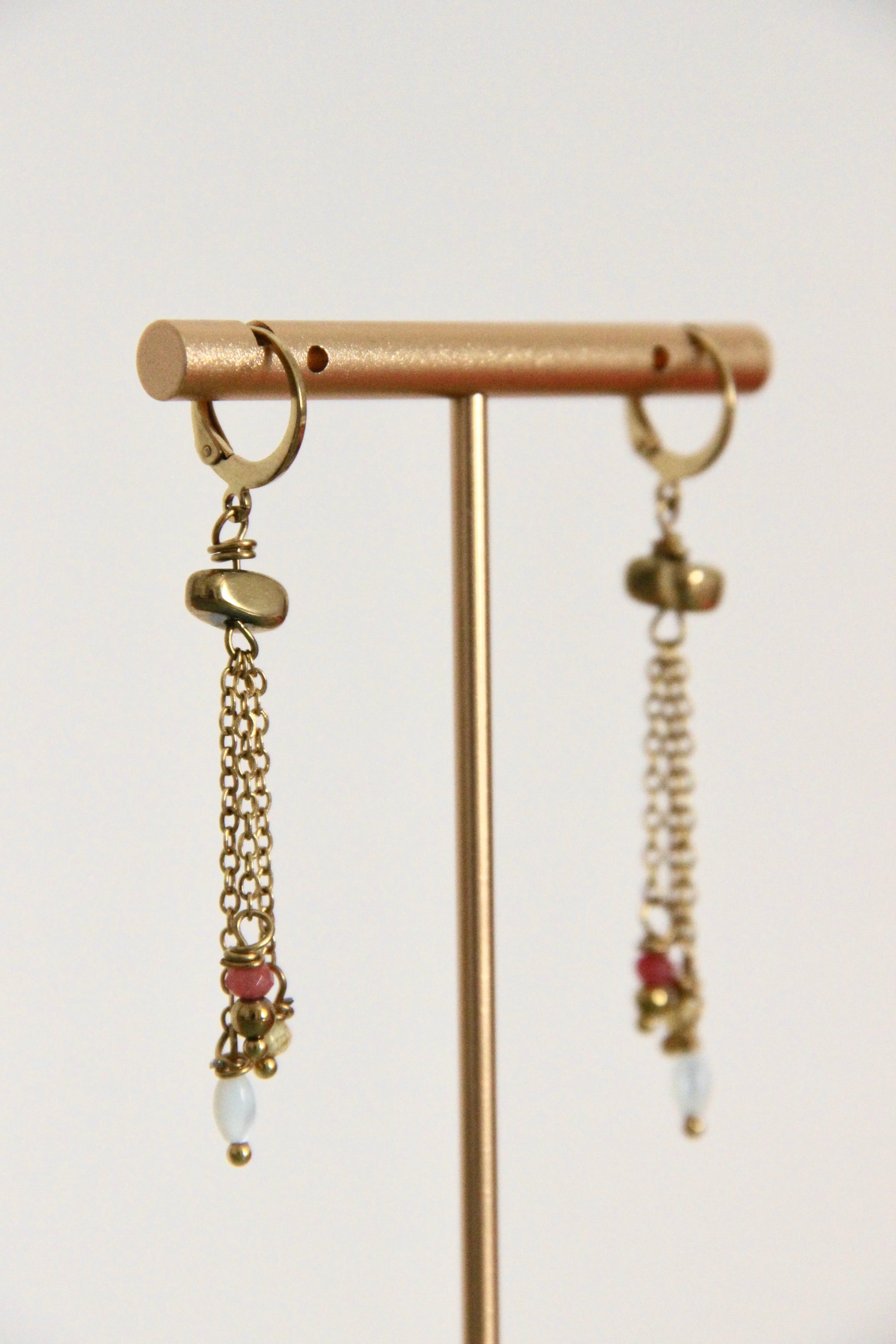 Boucles d'oreilles Cascade, acier inoxydable et perles