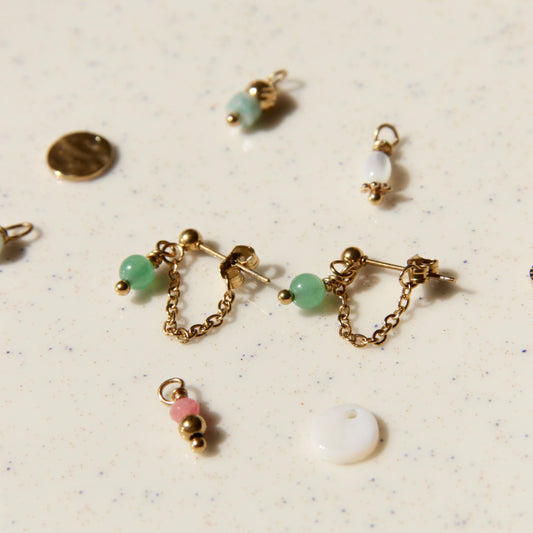 Clous d'oreilles personnalisables
